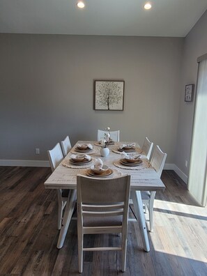 Dining - Golf Course Home (Pueblo West)