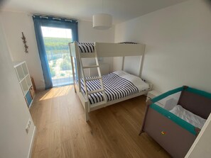 4 Schlafzimmer