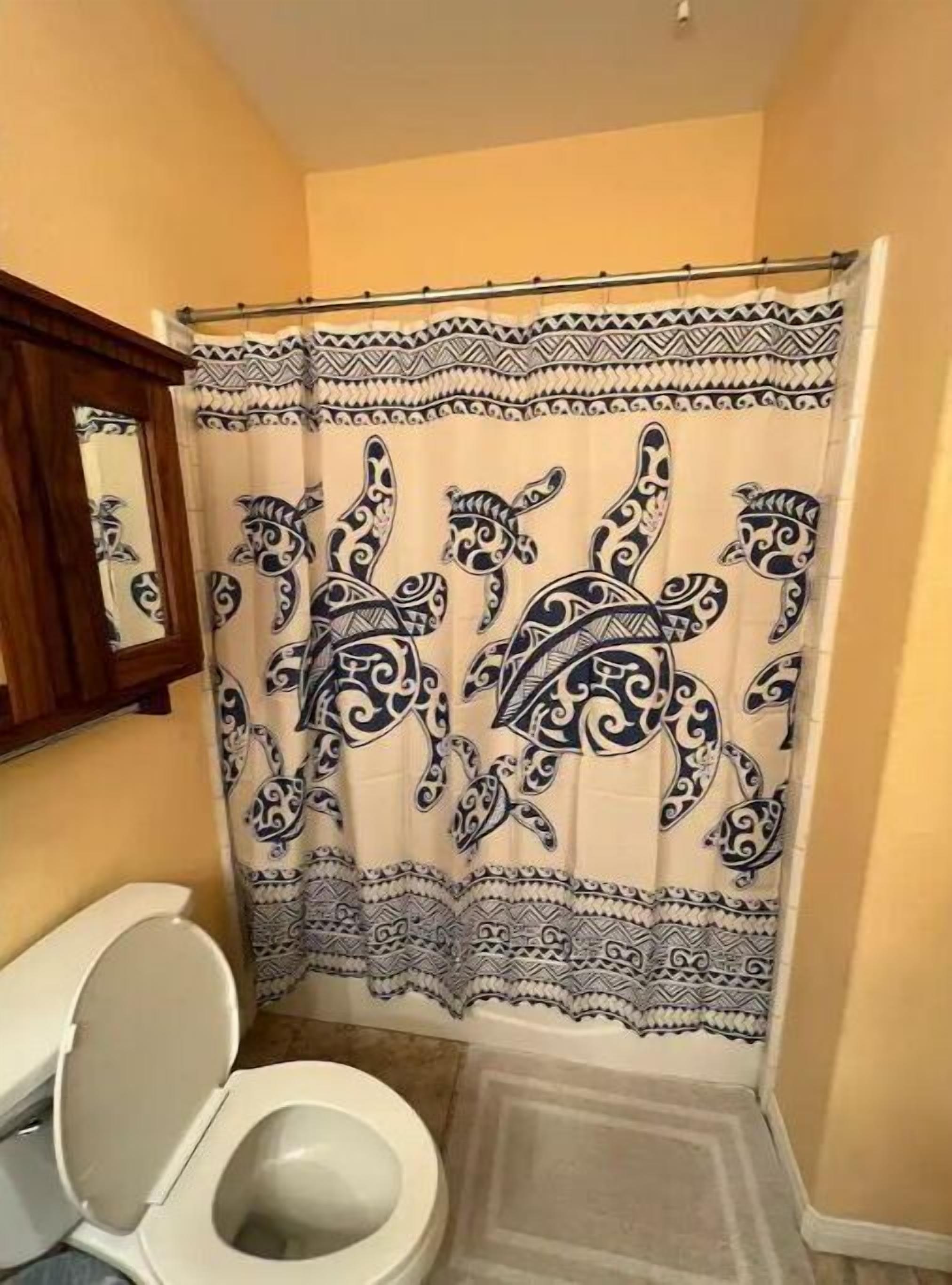 Unko Kev's Hale
Aloha Lives Here!!