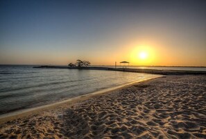 Beach nearby, beach towels