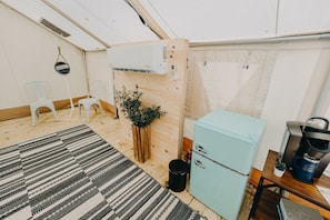 Hochwertige Bettwaren, Betten mit Memory-Foam-Matratzen