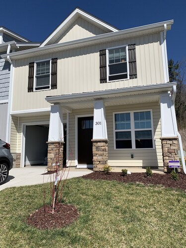 Awesome newly built townhouse in Asheville NC