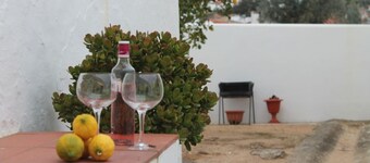 Casa das Correias - One Bedroom House, Sleeps 4