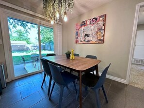 Dining - Insta-Worthy w/ Game Room: 1 Mile From OU Campus (Norman)