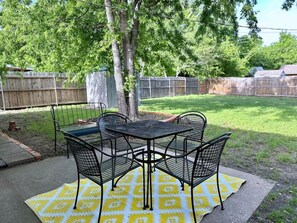 Outdoor dining - Insta-Worthy w/ Game Room: 1 Mile From OU Campus (Norman)