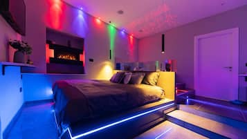 Kamar Junior | Seprai premium, selimut bulu angsa, dan busa memori