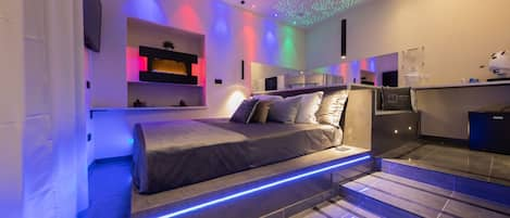 Club Room | Premium bedding, down comforters, memory foam beds