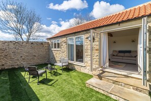 Garden - Beacon Cottage (York)