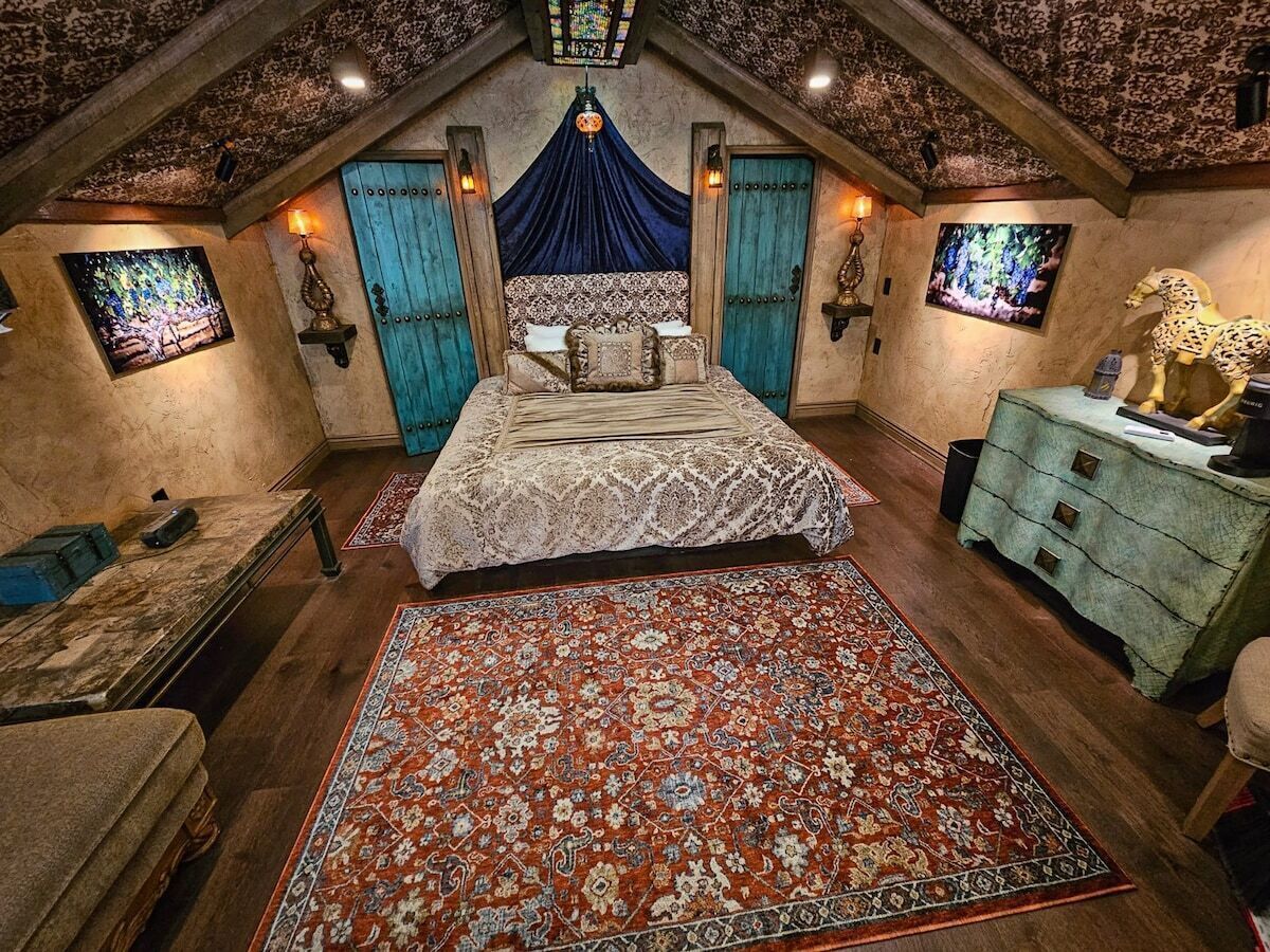 Shiraz--Exotic Persian style in the Texas Hill Country