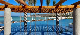 Family Home, Beach Club & Golf Cart in La Paz Mexico