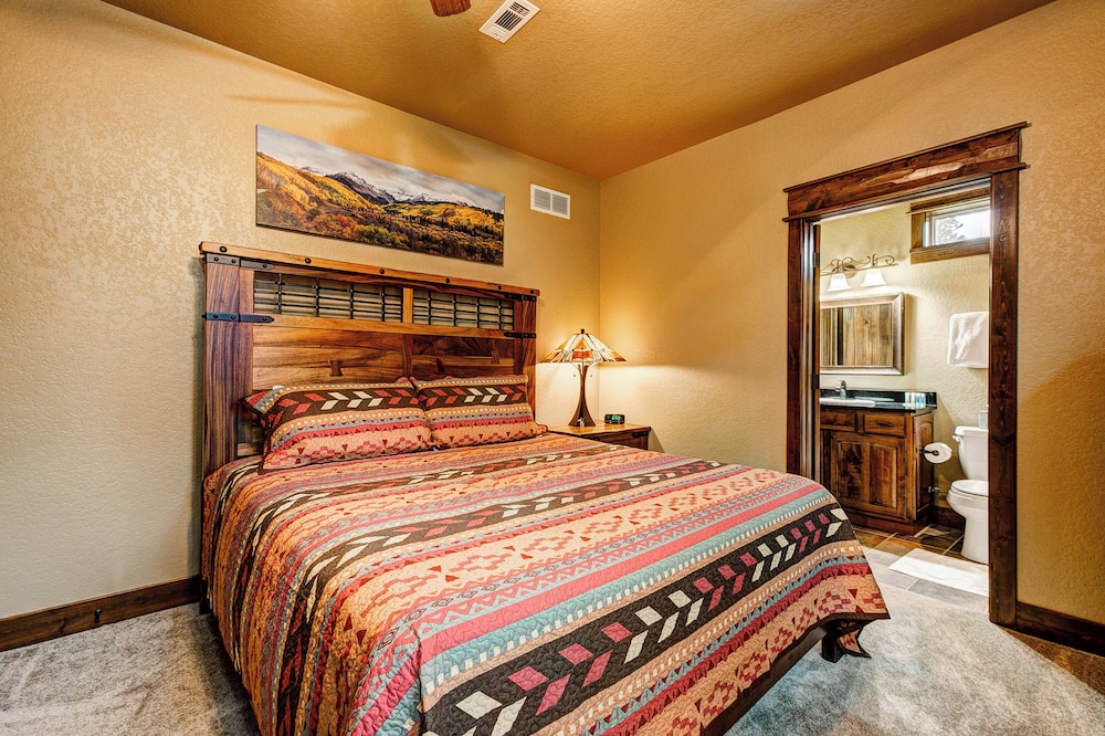 Bobcat Ridge - Beautiful Mountain Family Home - Estes Park | Vrbo