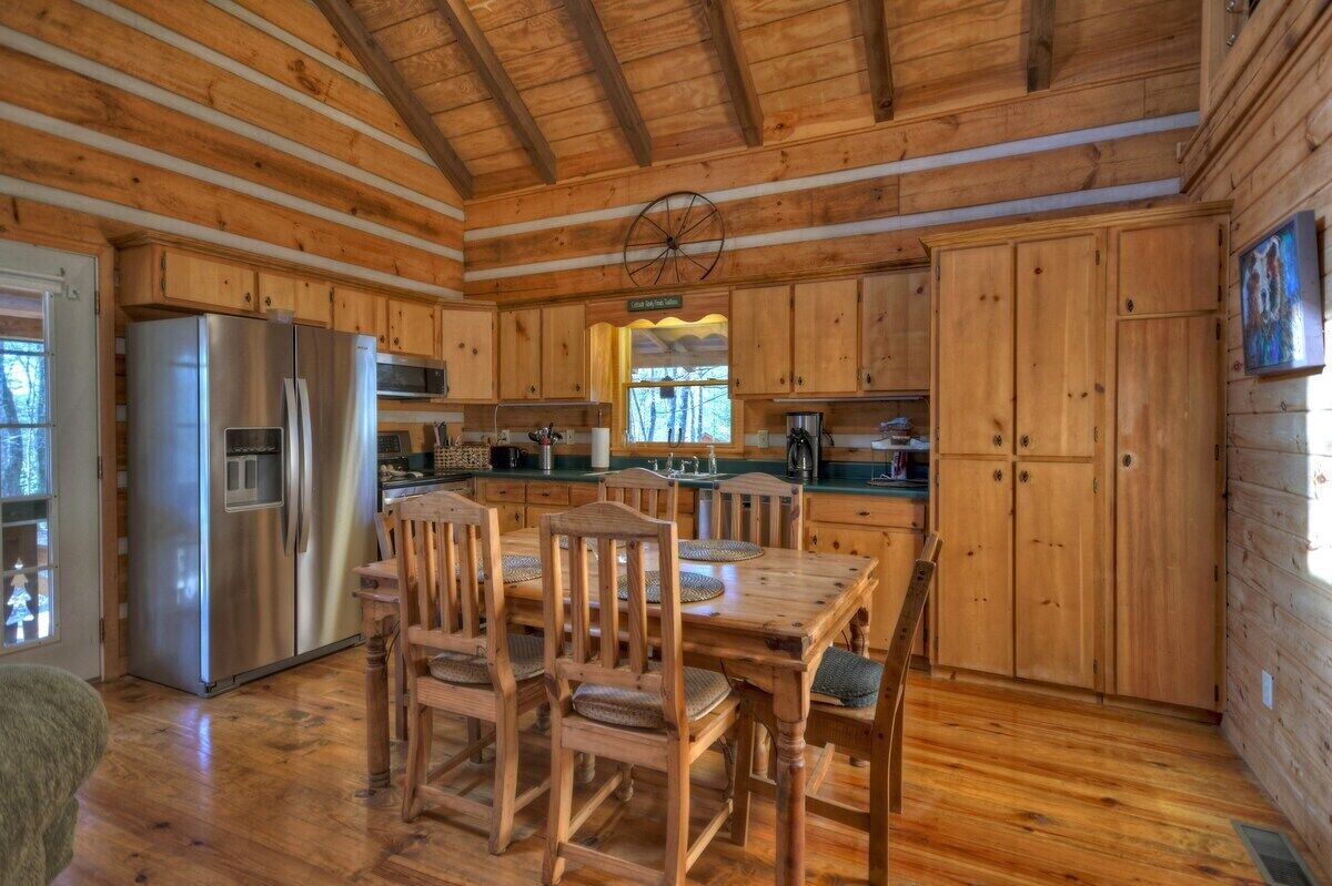 Aska Gypsy w/ Hot Tub by Toccoa River/ Aska Trails