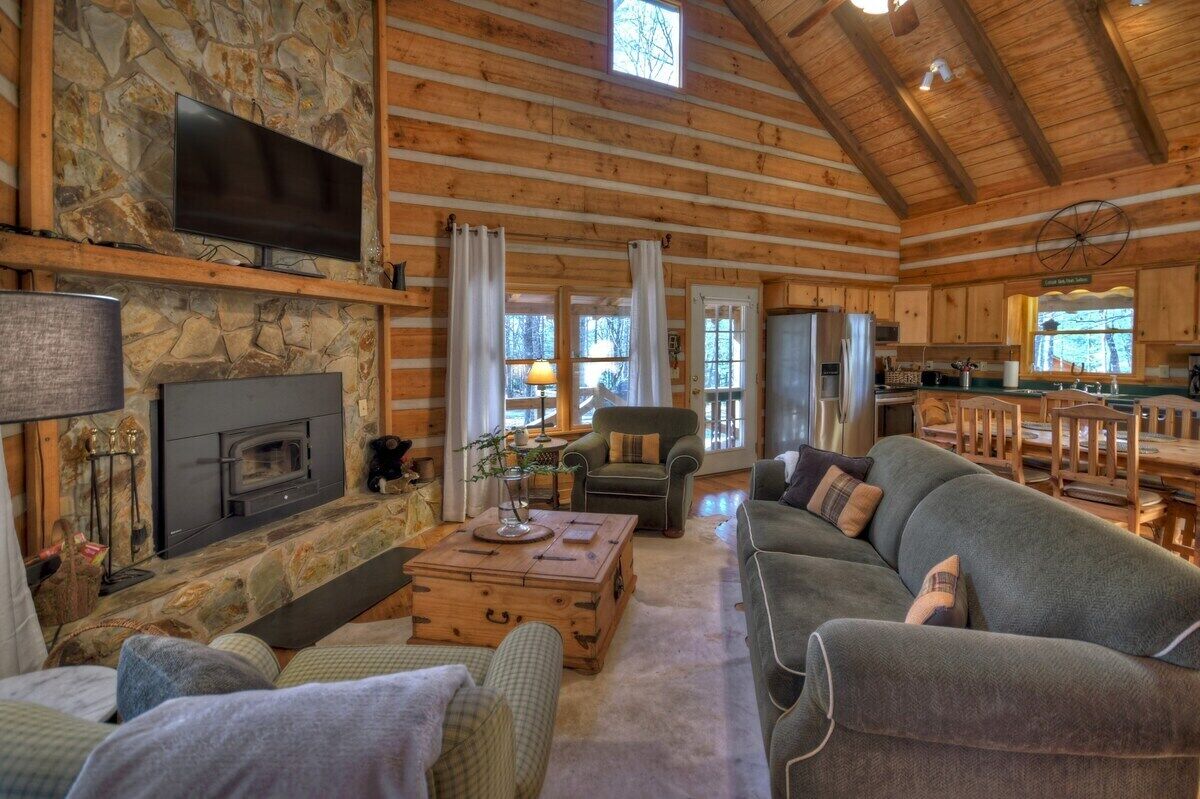 Aska Gypsy w/ Hot Tub by Toccoa River/ Aska Trails