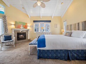 3 多间卧室、办公桌、熨斗/熨衣板、免费 WiFi