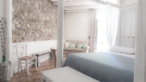Cubrecamas, wifi gratis y ropa de cama 