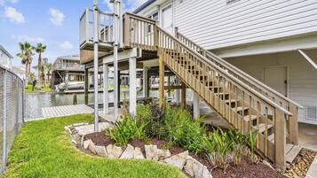 House (2 Bedrooms) | Property amenity