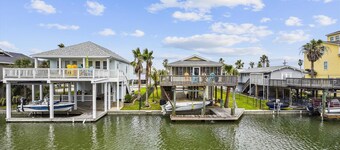 All Day Bay Dream by Ryson Vacation Rentals