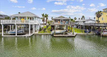 All Day Bay Dream by Ryson Vacation Rentals