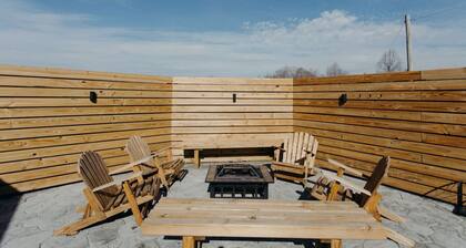 Charming 2 Bedroom/2 Bath Suite at the Lakeside!