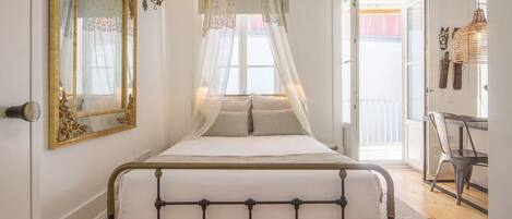 1 quarto, ferros/tábuas de passar roupa, Wi-Fi de cortesia