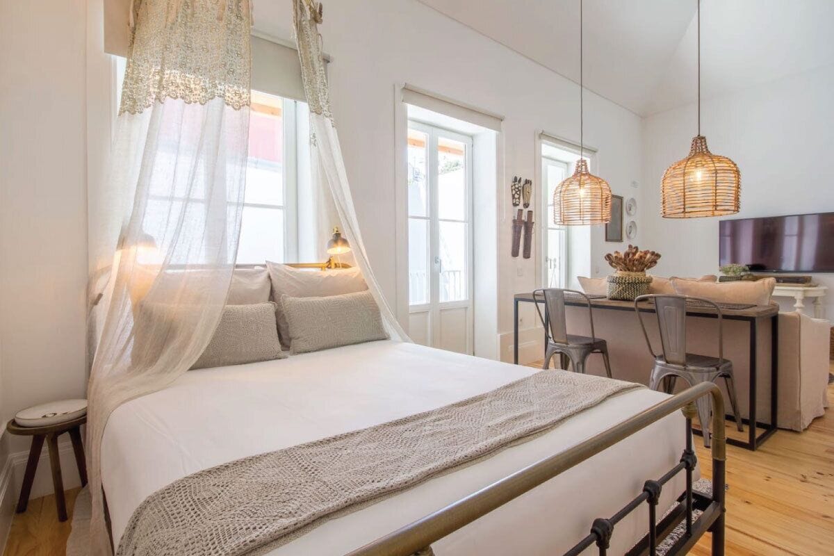 1 chambre, fer et planche à repasser, Wi-Fi gratuit, draps fournis