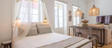 1 chambre, fer et planche à repasser, Wi-Fi gratuit, draps fournis