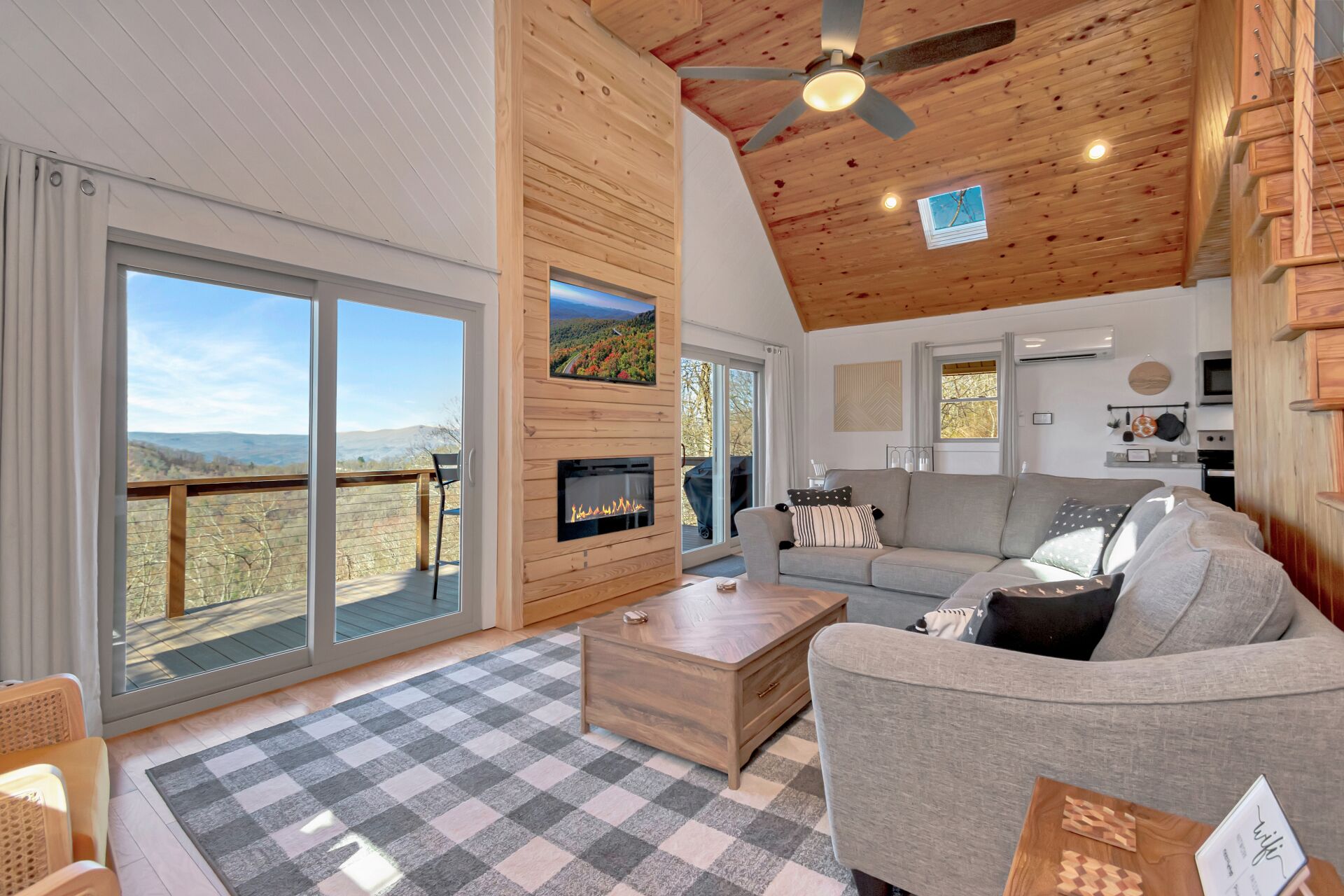 Chic Cabin Near Blowing Rock- Amazing View