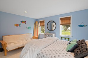 3 chambres, fer et planche à repasser, Wi-Fi gratuit, draps fournis