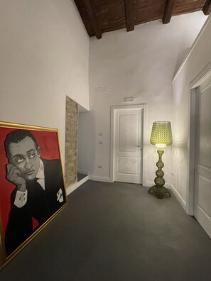 Interior - 3BR/3BA in the Historical Center of Naples (Napoli)