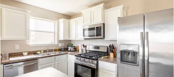 4BR Near Galveston, Kemah NASA, Recently Rehabbed