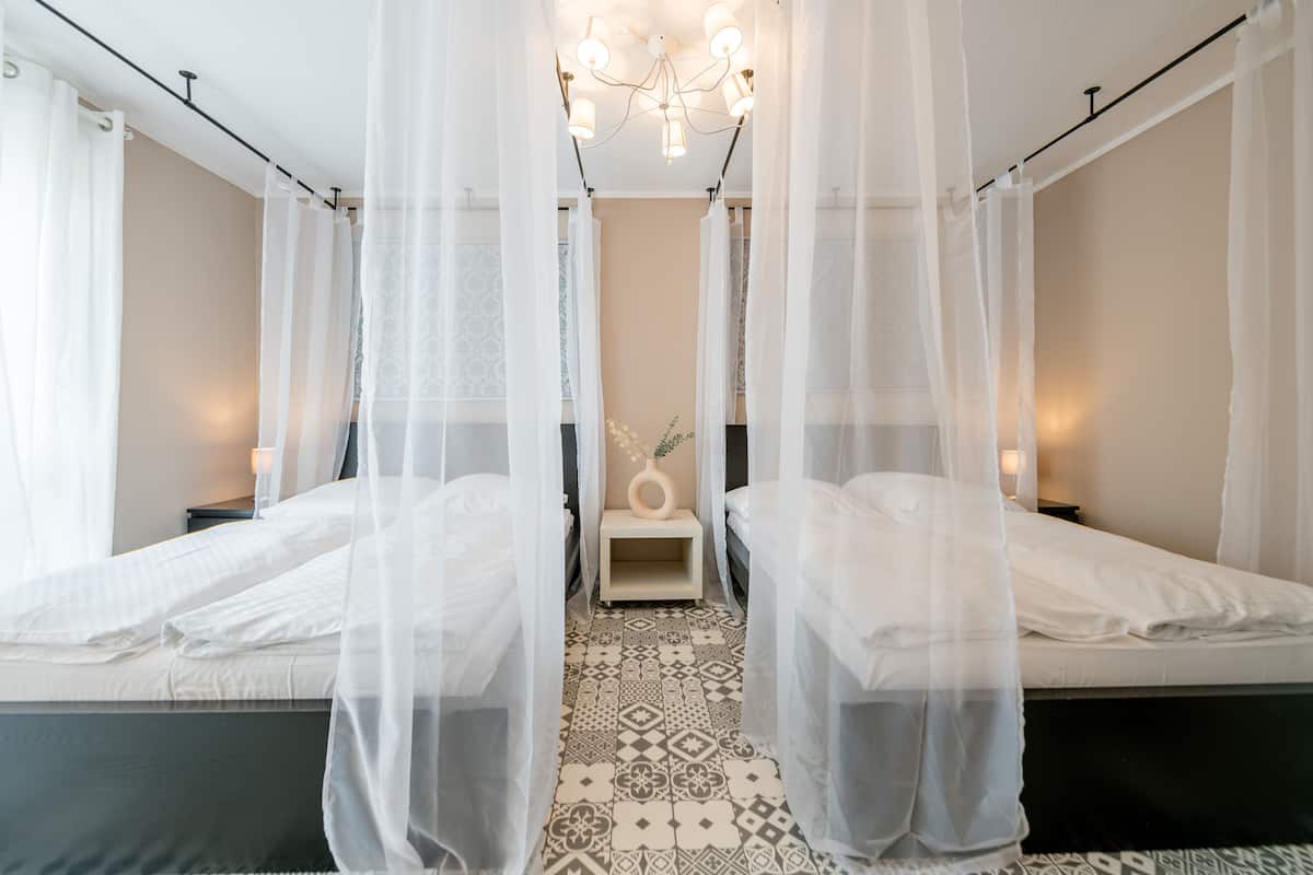 Family Apartment | 1 bedroom, in-room safe, soundproofing, iron/ironing board (on request)
