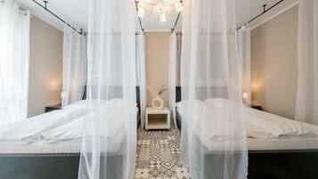 Family Apartment | 1 bedroom, in-room safe, soundproofing, iron/ironing board