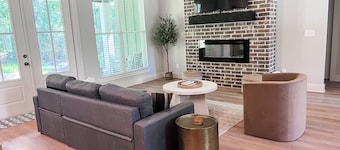 Rayburn Resort home with access to swimming pool and golf course