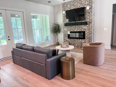 Rayburn Resort home with access to swimming pool and golf course