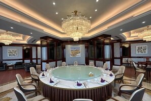 Unclassified image, 3 of 31, button - Jurong Yukun MOLTON Hotel (Jurong)