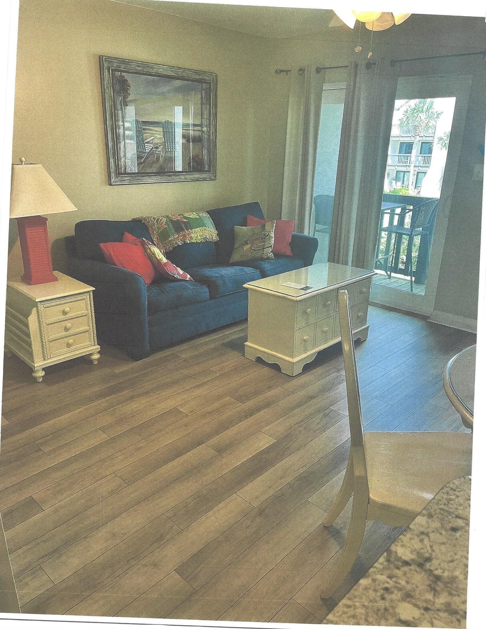 LARGO MAR - GATED COMMUNITY -
JUST STEPS TO THE BEACH !!