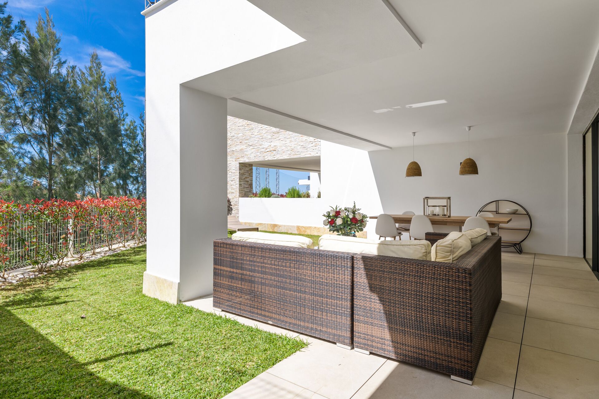Modern Apartment Backing Onto Cabopino Golf Course, Marbella. Ideal for Golfers