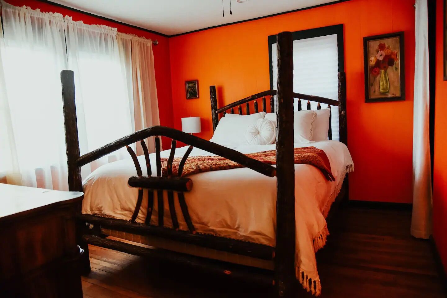 2 habitaciones, tabla de planchar con plancha y wifi gratis 