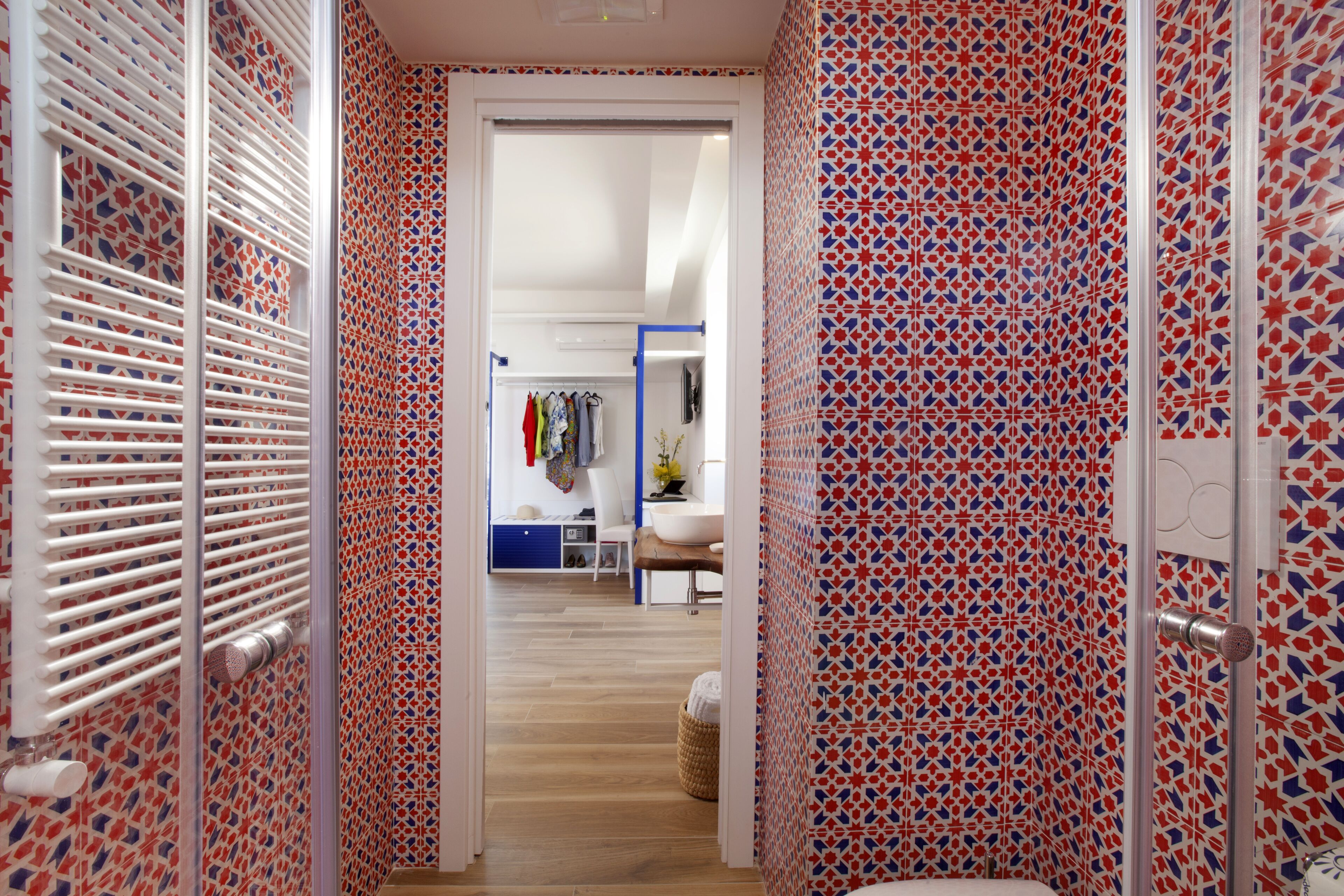 Chambre Deluxe, plusieurs lits, vue mer | Salle de bain