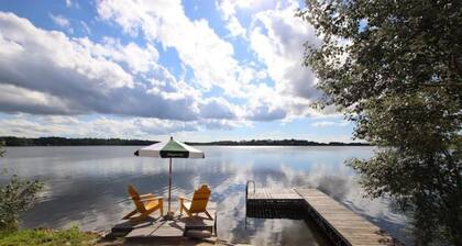 Fraser Fir Rustic Cabin near Lake w/ Sunset Views