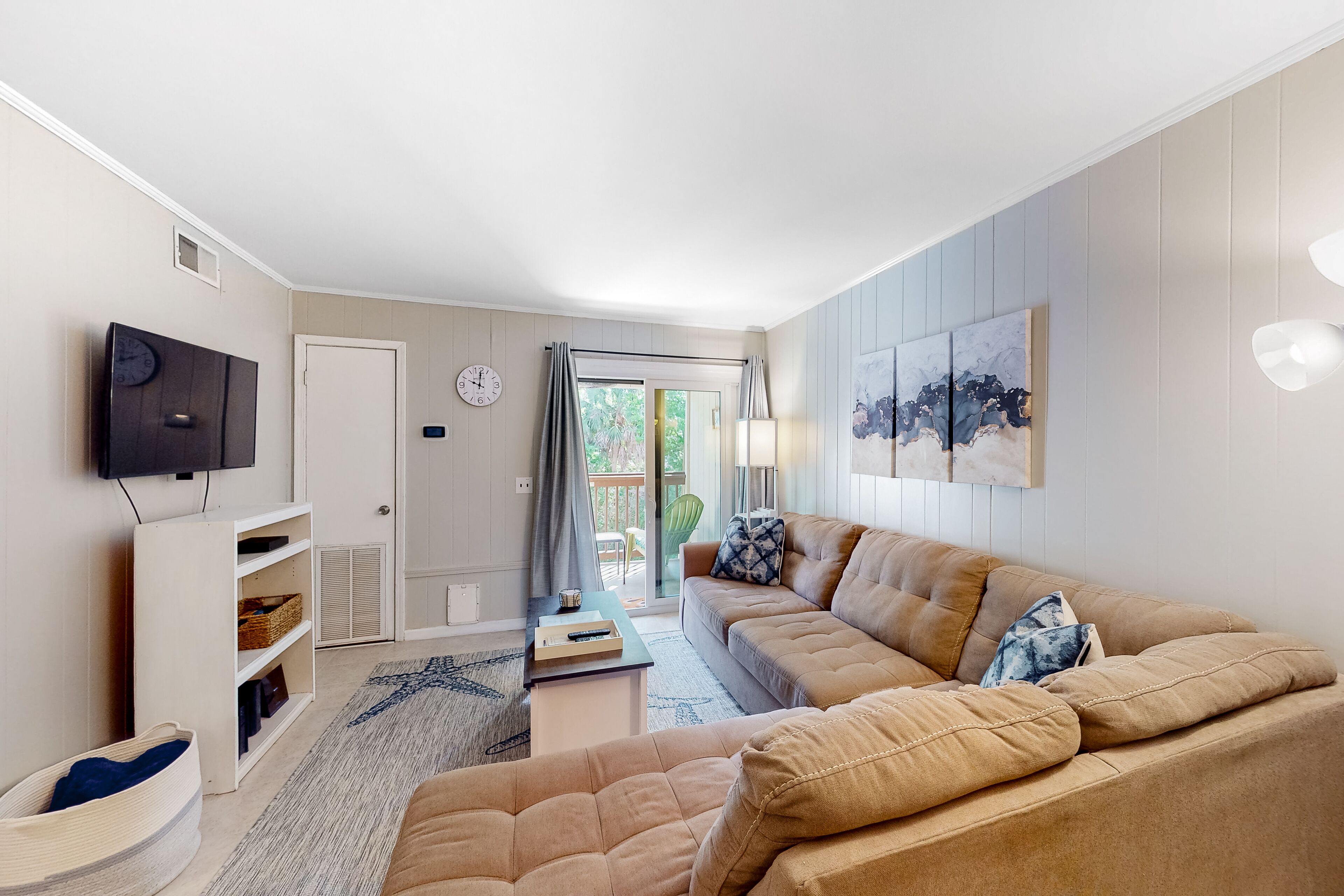 Quaint condo with pool, balcony, patio, & full kitchen - close to beach