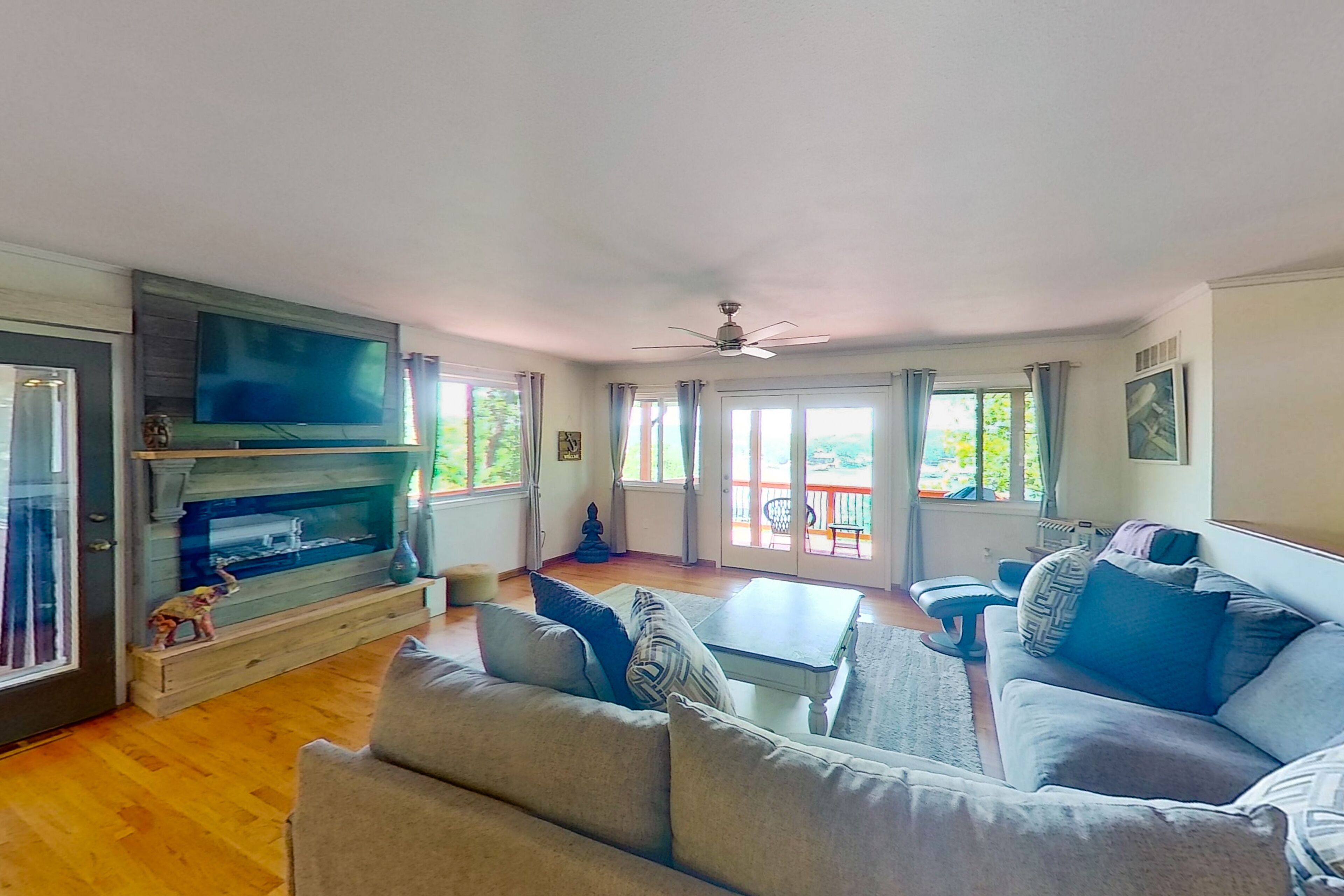 Inviting dog-friendly home w/ two fireplaces, central AC, & W/D