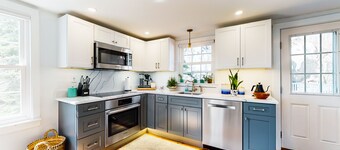 Updated home with a large deck, private yard & grill - walk to beach