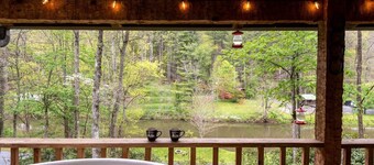 Log Cabin on the River w/Hot Tub
