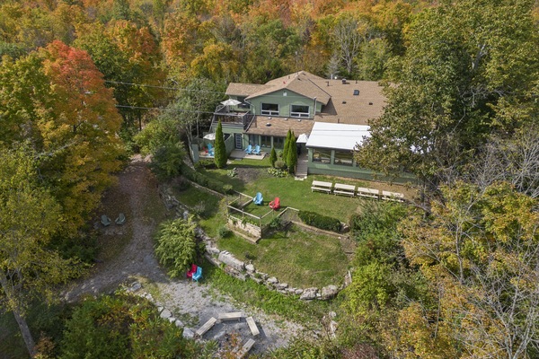 Main lodge, cabin and 5 levels of outdoor lakefront space
