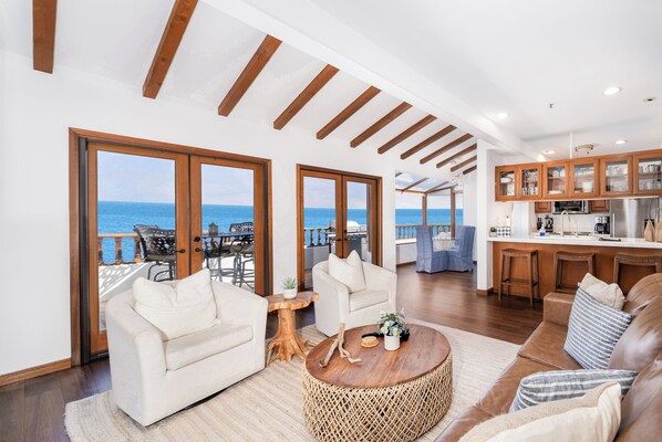 Living area - Premium Panoramic Ocean Views from Corner Unit with Fireplace & Golf Cart (Avalon)