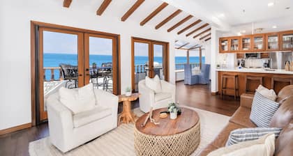 H168 10/10 stars - Immaculate Remodeled Corner Condo w/Fireplace, New Golf Cart