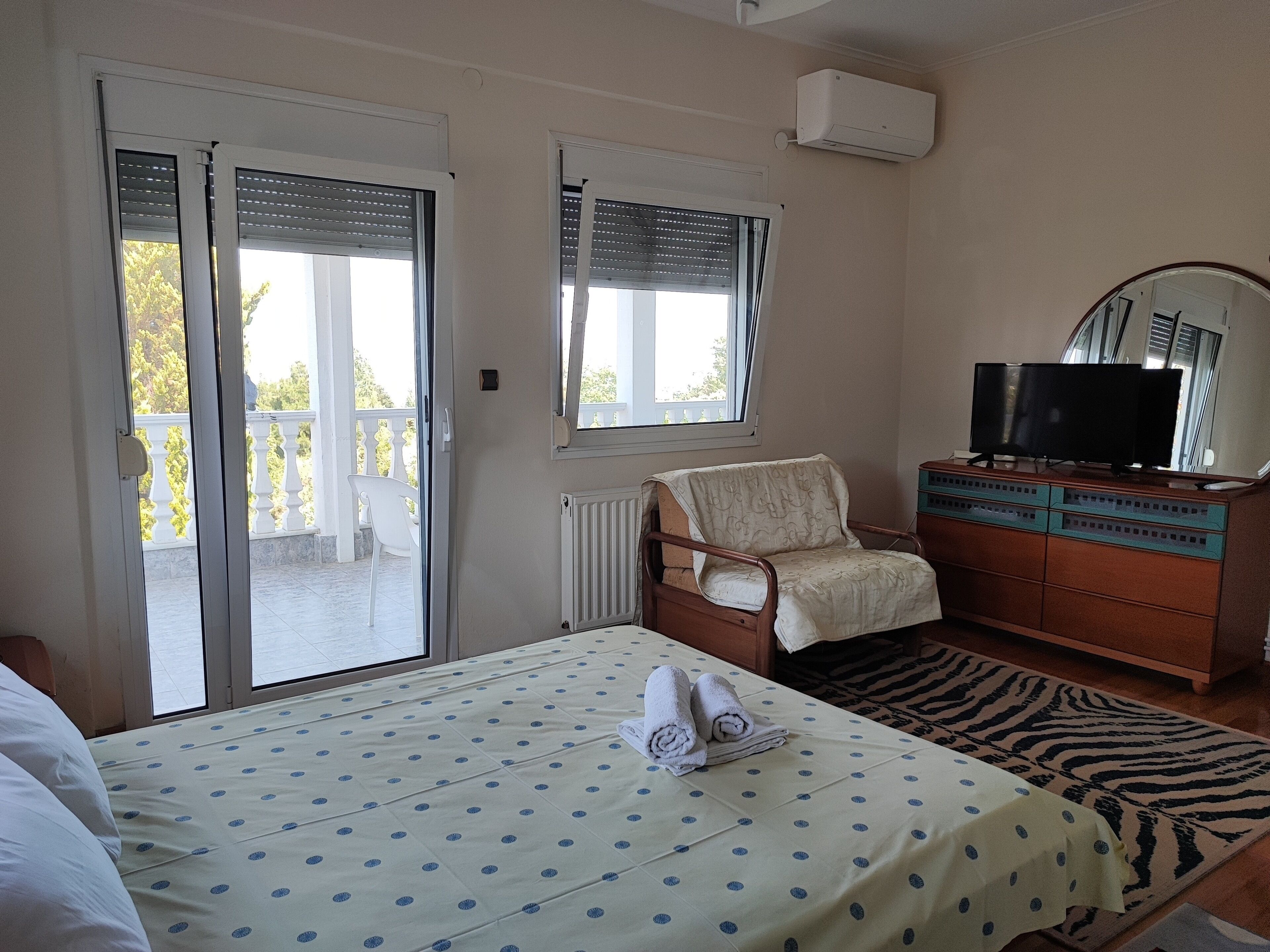 2 habitaciones, caja de seguridad en la habitación, wifi y ropa de cama 