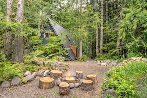 Property grounds - Riverside A-frame in gated cabin community with private deck, woodstove, & W/D (Rhododendron)