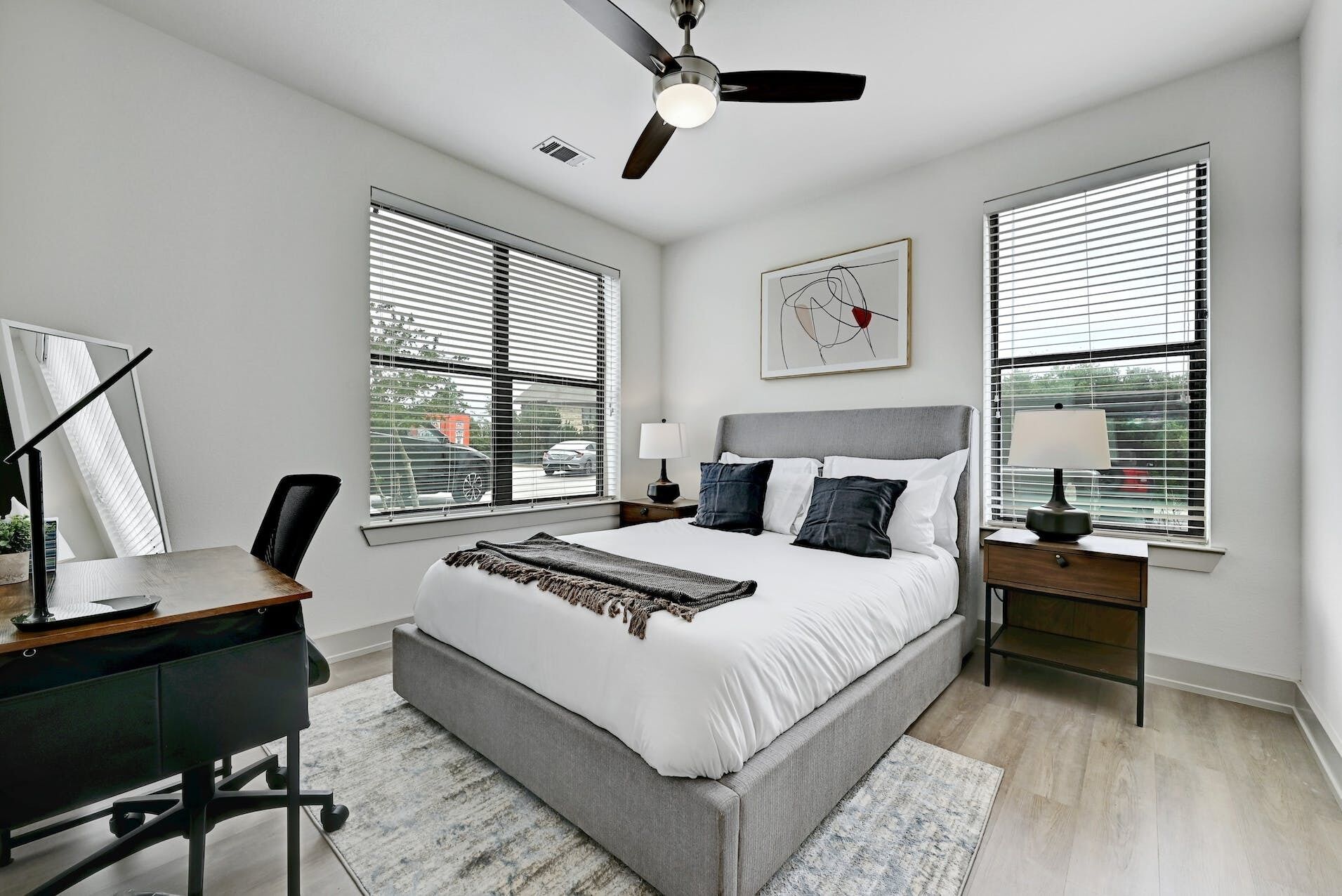 Charming 2BR Apt w/ Hill Country Setting & City Access